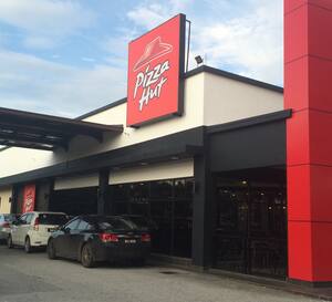 Pizza Hut Setia Alam Selangor